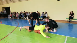 В Трубчевском педколледже прошли «Веселые старты»