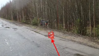 В Коми на трассе опрокинулся легковой автомобиль