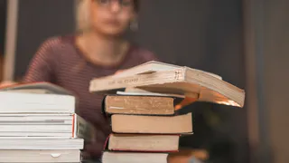 Молодым не понять: три книги о любви, которые обязательно нужно прочесть после 50