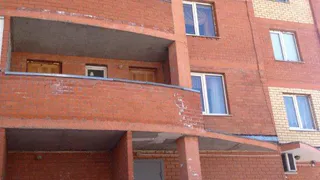 Десять лет тюрьмы и штраф миллион рублей за дом с трещиной