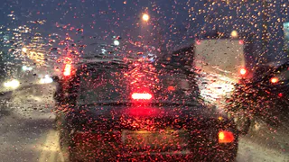 Метеопредупреждение: ожидается мокрый снег и гололед