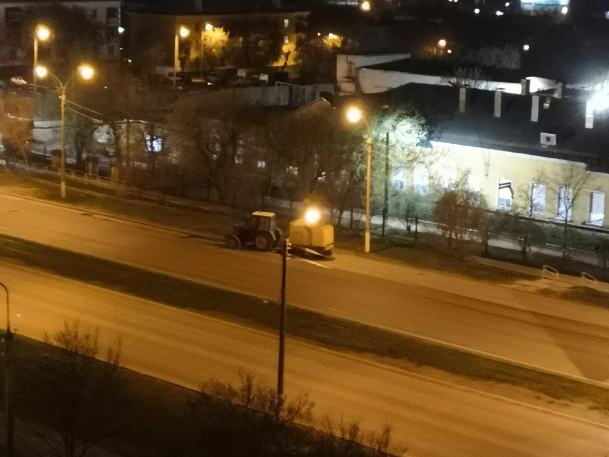 Житель Магнитогорска недоволен шумом от трактора на Московской улице