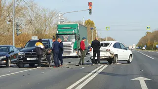 Встретились русский и немец: в Рязанской области столкнулись два автомобиля