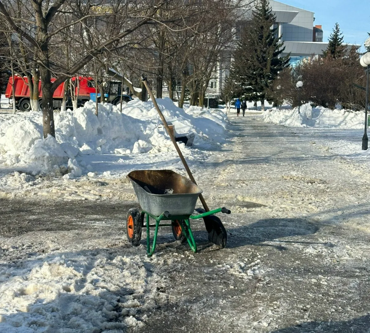 В Пензе вывезли тысячи кубометров мусора в рамках месячника благоустройства