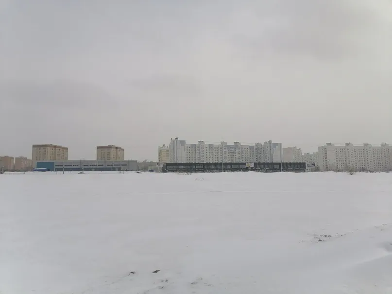 «Не нужна пивнушка, постройте в поле на Табеева фитнес-клуб!»