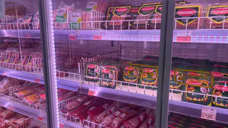 Съедобны ли сырые сосиски: повар раскрыл секрет - запомните это правило на всю жизнь