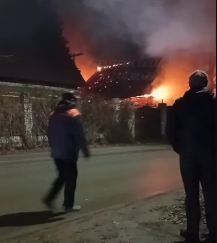В посёлке Мирный под Казанью при пожаре погиб мужчина и пострадала пенсионерка