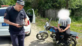 В Спас-Клепиках поймали 16-летнего водителя мопеда без прав