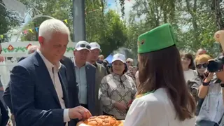 Магнитогорск захлестнул яркий водоворот Сабантуя 