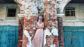 Российская актриса Любовь Толкалина восхитилась Касимовскими руинами