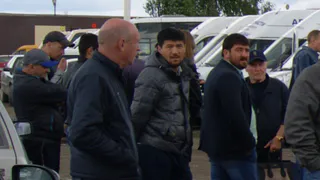 Беда с маршрутками: водителям-иностранцам придется поменять права