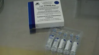 Когда на этой неделе можно сделать вакцину от COVID-19 в торговых центрах?