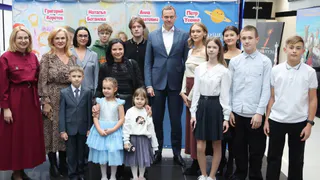 Павел Малков сходил на премьеру фильма «Прогулка по вселенной» в Рязани