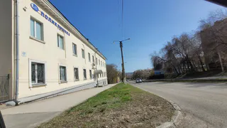 Житель Магнитогорска жалуется на отсутствие парковки у больницы