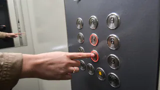 За 2023 год в Пензенской области отремонтировали более 70 лифтов