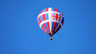 Британец приехал учить русский на один год — спустя 20 лет всё ещё здесь: что его удержало