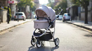 Коляска напрокат: в Татарстане запустят аренду детских товаров