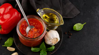 Лечо из овощей за 5 минут — шикарная закуска станет хитом на любом столе: вот куда девать кабачки — и 20 банок на зиму будет мало