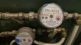 Плата за воду и по счётчику, и по нормативу изменятся: новые правила с 2 февраля