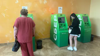 Обналичить деньги в банкомате больше не получится: новый закон вступает в силу с 10 июня