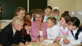 Айдар Метшин поздравил нижнекамских учителей с профессиональным праздником