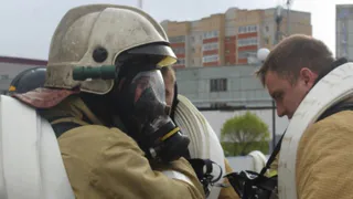 Особые регалии: в Рязанской области ввели звание "Почетного пожарного"