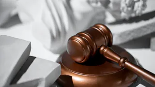 Александровца осудят за кражу оборудования с подстанций и отключение света в Струнине