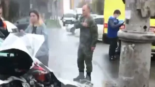 Влетел в опору ЛЭП: в полиции рассказали, кто спровоцировал аварию в Роще