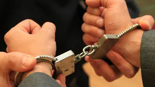 Пензенец получил два года за нападение на полицейского