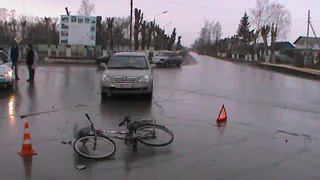 В Михайлове автомобиль сбил 68-летнего велосипедиста