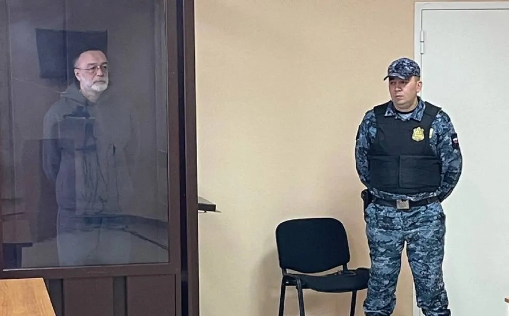 Бывшего директора аэропорта Магнитогорска приговорили к двум годам колонии за растрату