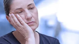 Названы симптомы онкологии, которые большинство людей игнорирует