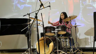 На сцене "Камертона" в Магнитогорске дети сыграли большой джаз