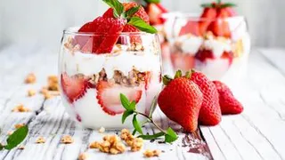 Меню для дачи: десерт из клубники