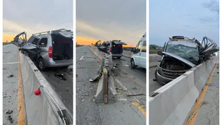 В Челябинской области минивэн с восемью пассажирами врезался в ограждение