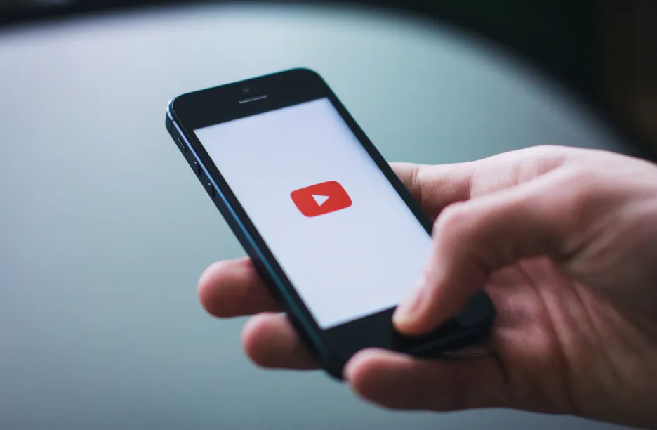 Работает с сегодняшнего дня: YouTube обрадовал всех пользователей из России