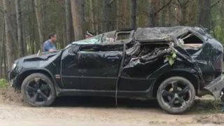 Вылетел в кювет: в Клепиковском районе водитель “BMW” не справился с управлением