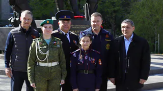 "Зелёные памятники": Любимов принял участие в акции "Сад Памяти"