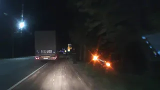 На Ряжском шоссе автомобиль улетел в кювет