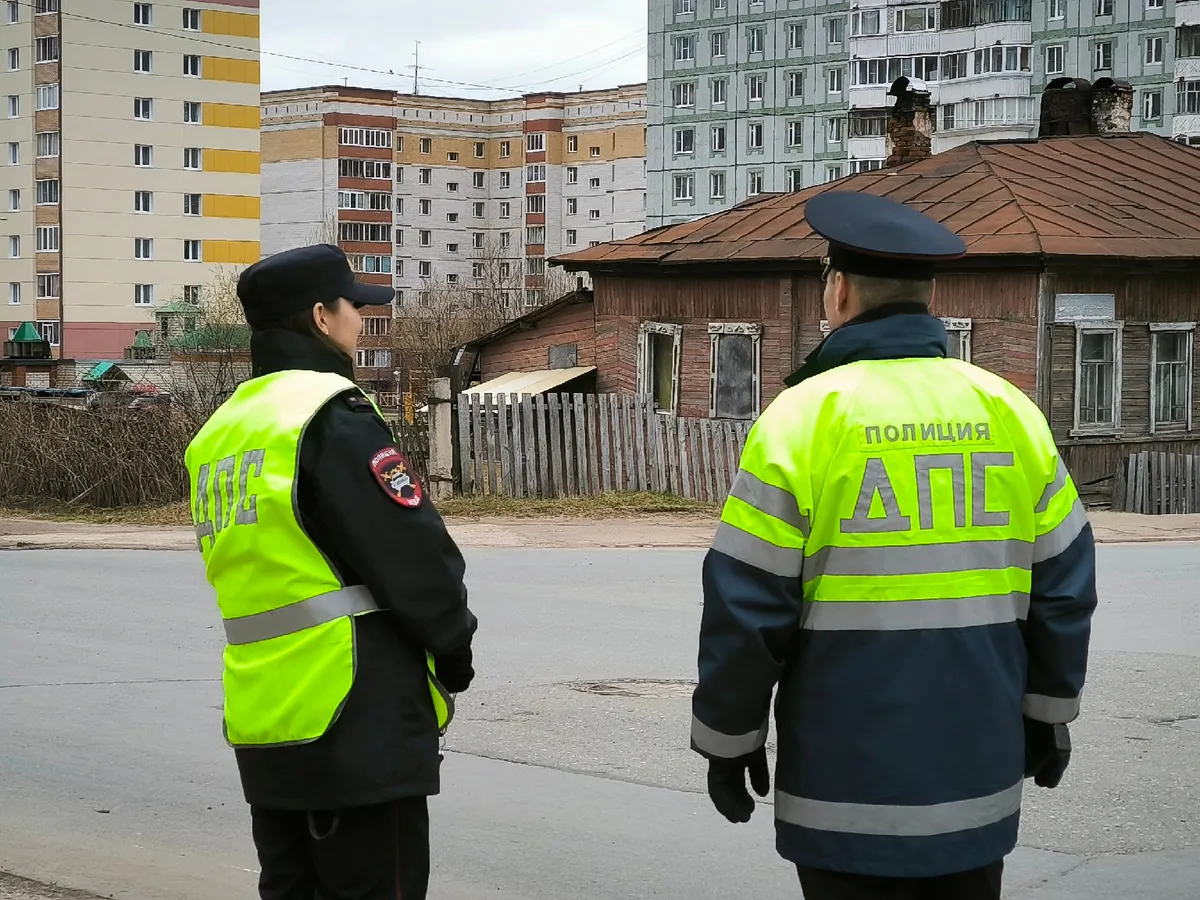 С 16 сентября начнут лишать прав за вождение без куртки: водителей ждет новый сюрприз