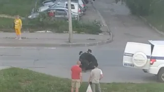 Повалили на асфальт: на Касимовском шоссе задержали человека