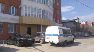 На Соборной погиб мужчина, который, предположительно, монтировал коммуникационный кабель