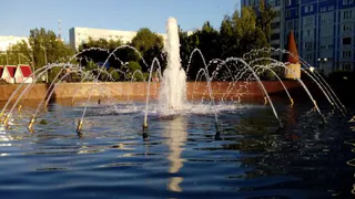 К чему может привести купание в фонтане 