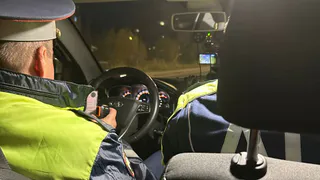 В Магнитогорске при ДТП женщина выпала на трамвайные пути