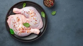 Стало известно, зачем курицу нужно обязательно вымачивать перед готовкой