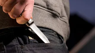 В Нижнекамске мужчину зарезали в подъезде