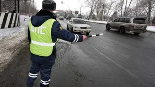 ГИБДД Нижнекамска призывает водителей и пешеходов быть внимательнее