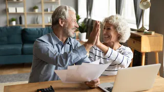 Пенсионерам напомнили о льготах, которые им положены