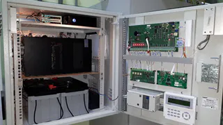 Термошкаф для комфортной работы телекоммуникационного оборудования: преимущества и особенности