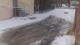 Школа в Челябинской области тонет в бюрократии: администрация полгода не может устранить потоп